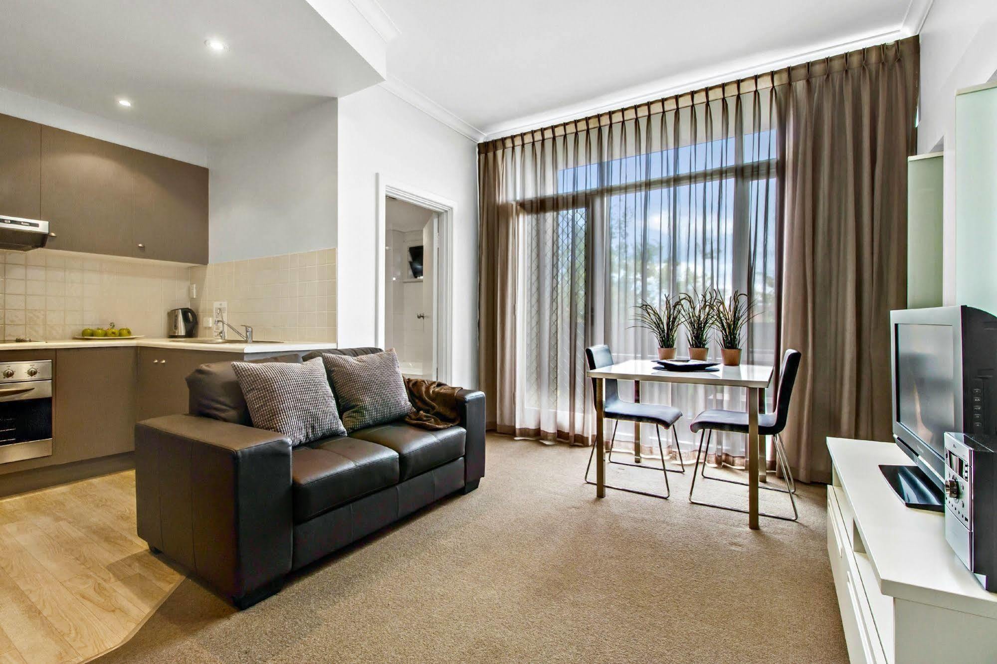 Adelaide Dress Circle Apartments - Ward Street Bagian luar foto